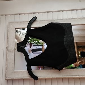 Chloe thing sports bra